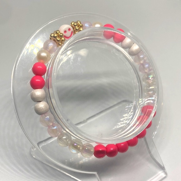 Jewelry - Pink Bracelet 💕